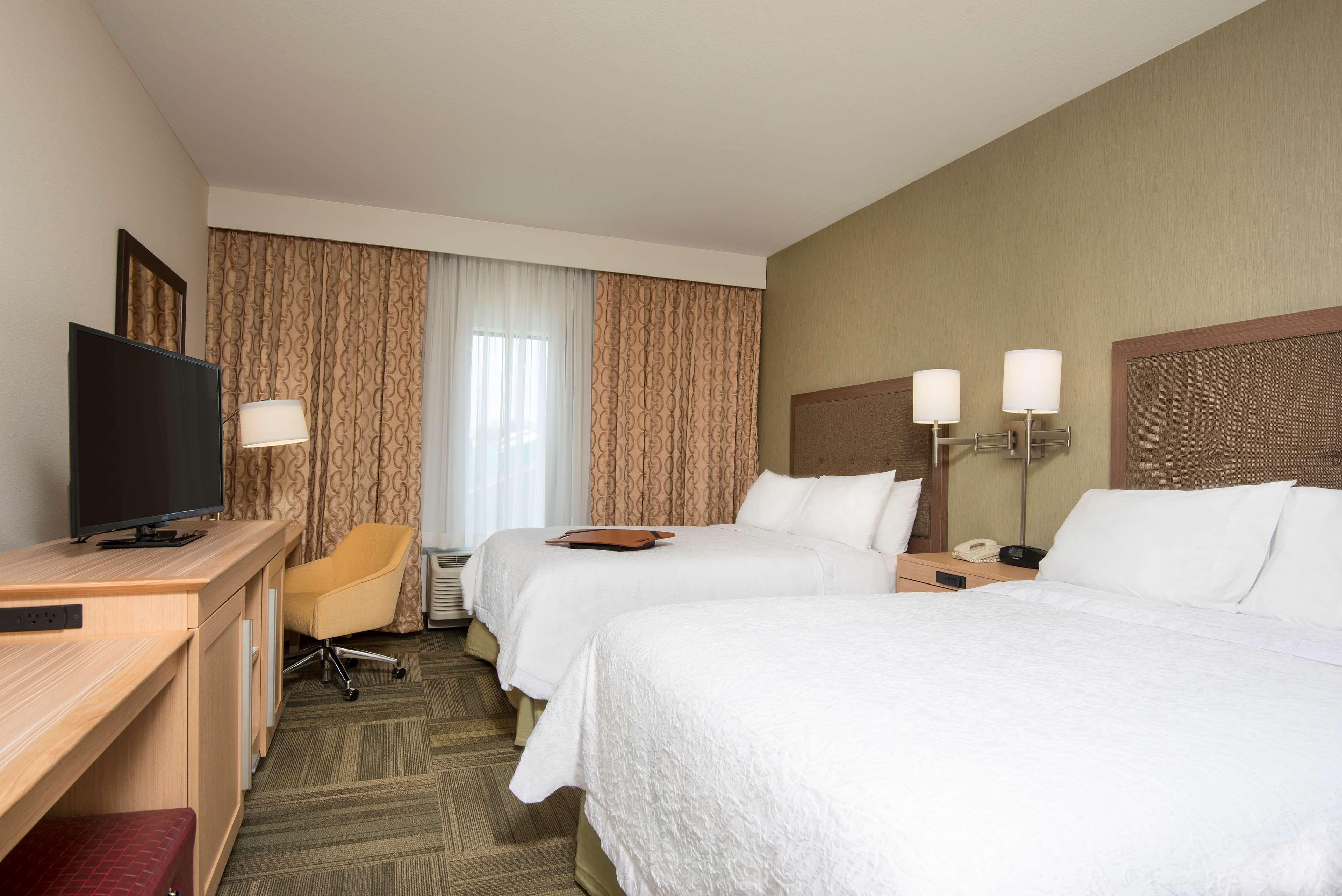 Hampton Inn Каламазу Екстериор снимка