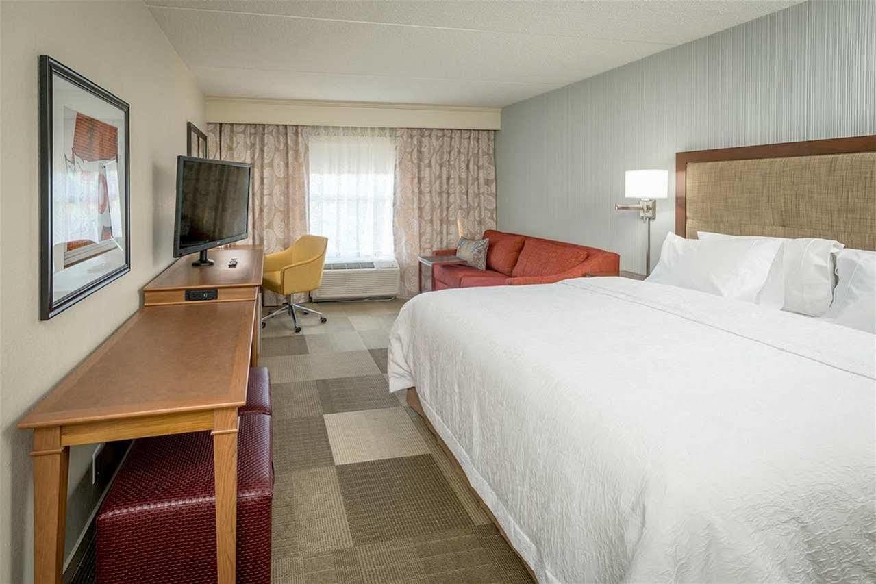 Hampton Inn Каламазу Екстериор снимка